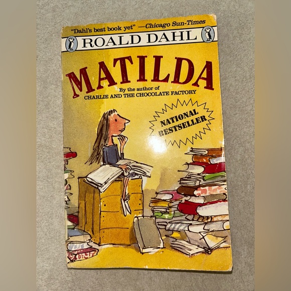 Other - Vintage 1990 Paperback Matilda